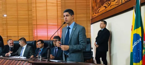 Deputado denuncia cobrança de propina no governo de Gladson Cameli