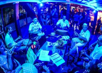 PT do Acre comemora 40 anos de fundação com samba no Casarão