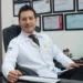 Proibido pelo CRM de fazer cirurgias, Stanley Bittar viaja com a família para os EUA
