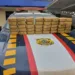Dupla é presa com 40 quilos de cocaína escondidos em caminhonete em rodovia no Acre