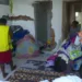 Venezuelanos continuam em prédio em ruínas na Capital