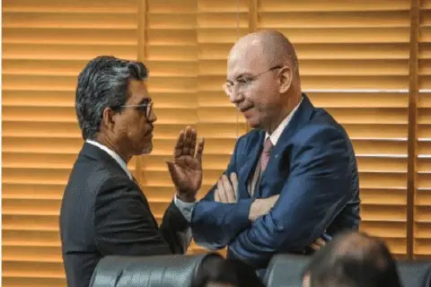 Deputados discutem redução de ICMS anunciada por Gladson Cameli 1 Deputados discutem redução de ICMS anunciada por Gladson Cameli