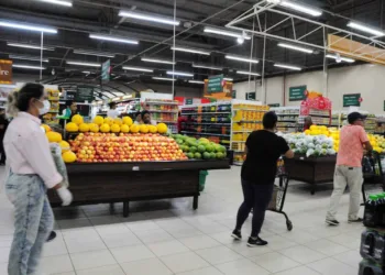 População pode fazer compras de forma normal, sem necessidade estocar alimentos em casa (FOTO ASCOM FECOMÉRCIO/AC)