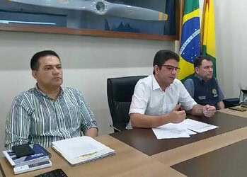 Gladson diz que estuda importar mantimentos da China, em caso de necessidade