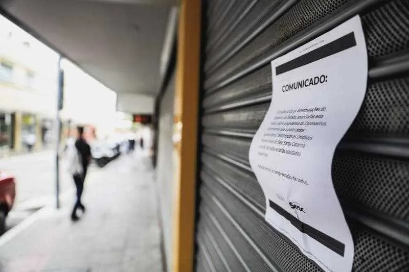Sistema Fecomércio/AC alerta empresários quanto à mudança nas restrições de funcionamento