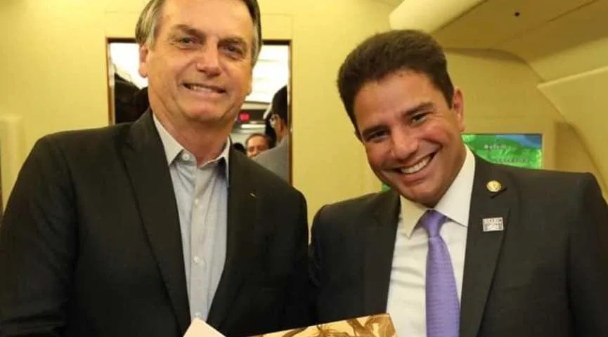 Gladson não assina carta em que governadores desmentem Bolsonaro sobre aumento do ICMS