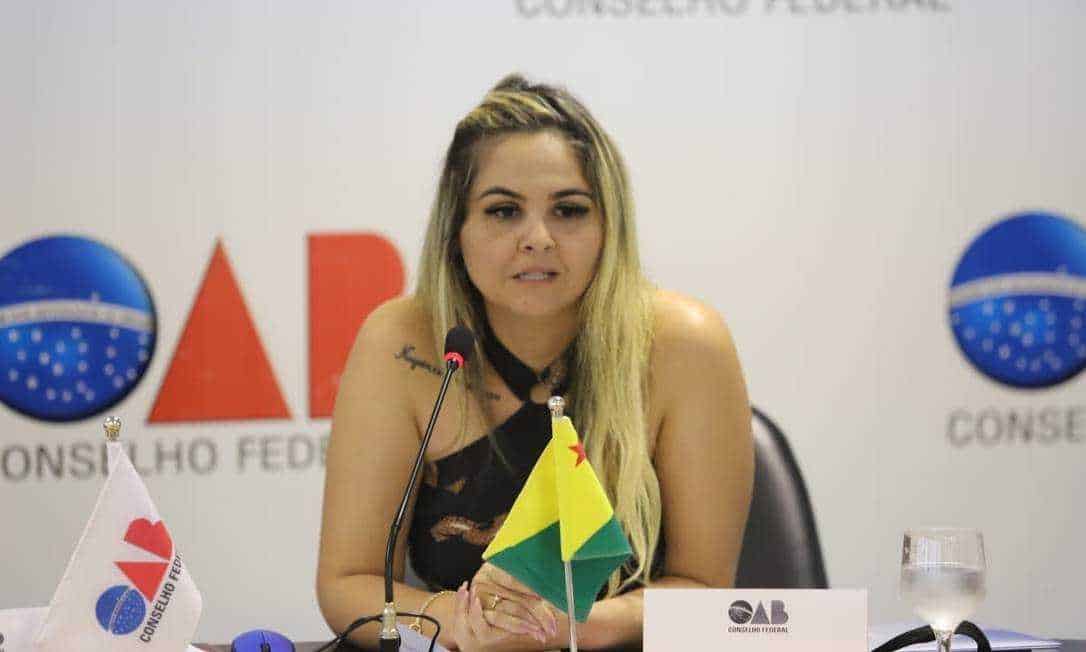 Advogada Isabella Fernandes está (FOTO ACERVO PESSOAL)