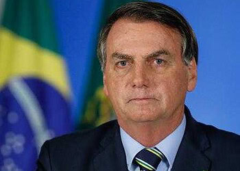 Bolsonaro admite ter pedido a empresário para repassar fake news questionando urnas