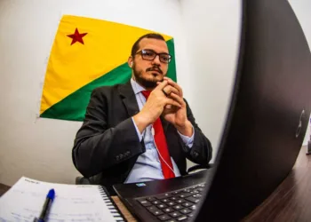 Rodrigo Forneck assume liderança do PT na Câmara de Vereadores de Rio Branco