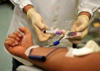 Com baixo estoque, Hemoacre convoca população para doar sangue