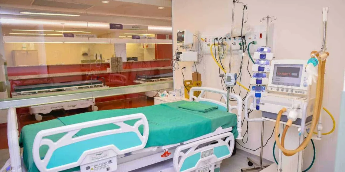 Governador diz que foram abertas 38 vagas de UTI e espera equipamentos para abrir mais 10