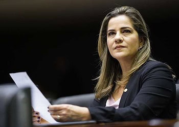 Mara Rocha apresenta projeto de lei suspendendo a cobrança financiamentos imobiliários durante a pandemia