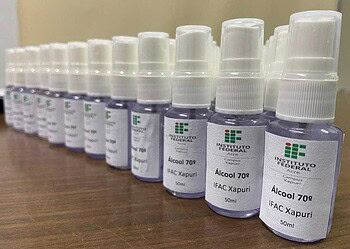 Campus do Ifac produz álcool 70% e doa para Secretaria de Saúde em Xapuri