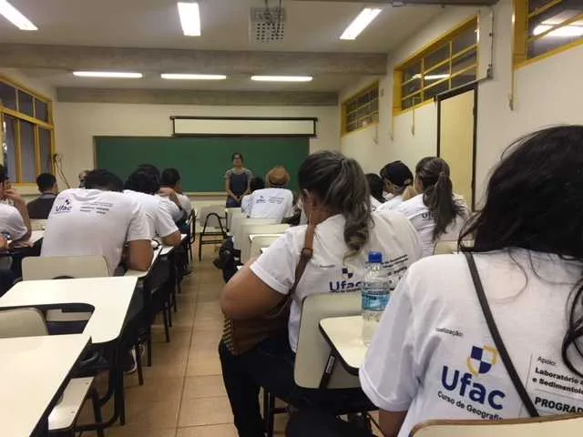 MEC prorroga suspensão das aulas presenciais no ensino superior até 16 de junho