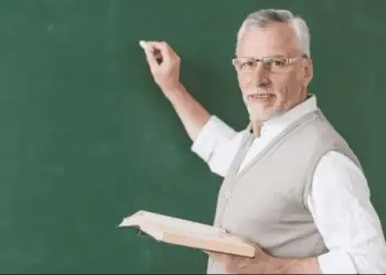 ARTIGO - STJ julgará a validade da incidência do fator previdenciário na aposentadoria dos professores 1 ARTIGO - STJ julgará a validade da incidência do fator previdenciário na aposentadoria dos professores