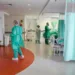 Edital para contratação de médicos formados no exterior deve sair ainda esta semana