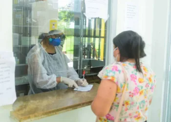 Vereadora propõe que rede municipal de saúde disponilize medicamentos a usuários do SUS com receita particular