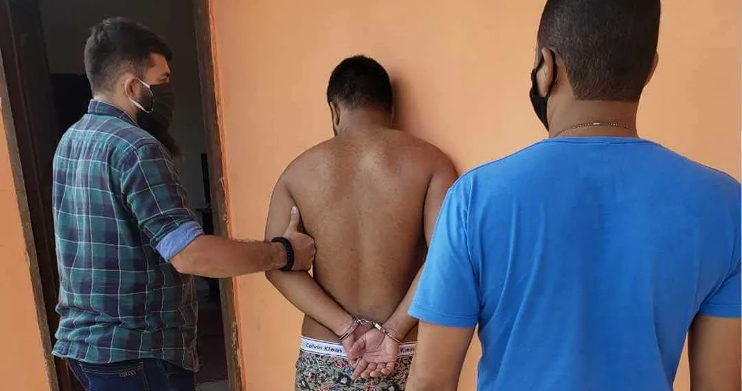 No mesmo dia que roubou clínica e estuprou dentista em Rio Branco, homem participou de live evangélica
