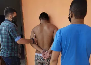 No mesmo dia que roubou clínica e estuprou dentista em Rio Branco, homem participou de live evangélica