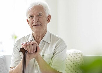 Instituições de longa permanência para idosos precisam de atenção redobrada