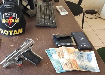 PMAC apreendeu uma pistola calibre 380, com 10 munições intactas (Foto: Ascom PMAC)