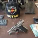 PMAC apreendeu uma pistola calibre 380, com 10 munições intactas (Foto: Ascom PMAC)