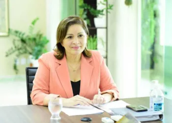 “Isso vai agilizar bastante o atendimento da atenção primária para a população de Rio Branco logo no surgimento dos primeiros sintomas”, disse Socorro Neri (Foto: Assis Lima / Acervo Ascom PMRB)