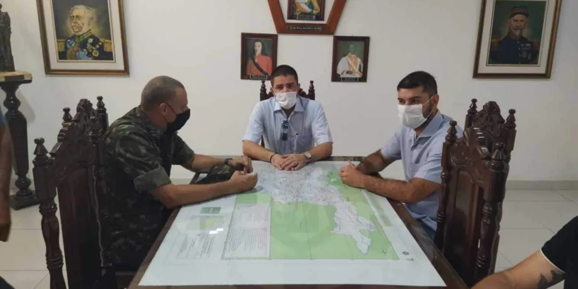 Gladson reconhece contribuição do Exército no desenvolvimento da Amazônia