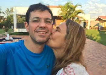 Mãe do médico Thor Dantas diz que estado de saúde do filho é preocupante e agradece corrente de preces