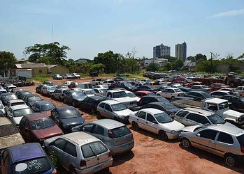 Deputado José Bestene defende isenção na taxa de estadia de carros que ocupam pátio do Detran