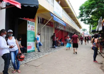 Rio Branco avança para a faixa laranja; saiba o que abre a partir desta terça