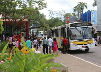 Forneck volta a cobrar que a Prefeitura de Rio Branco autorize o funcionamento de 100% da frota de ônibus