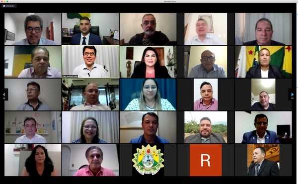Votação com 23 deputados do Acre terminou com a reeleição de Nicolau Júnior nesta terça (Foto: Agência Aleac)