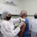 Prefeitura de Rio Branco realiza ação itinerante para que a população se vacine contra gripe