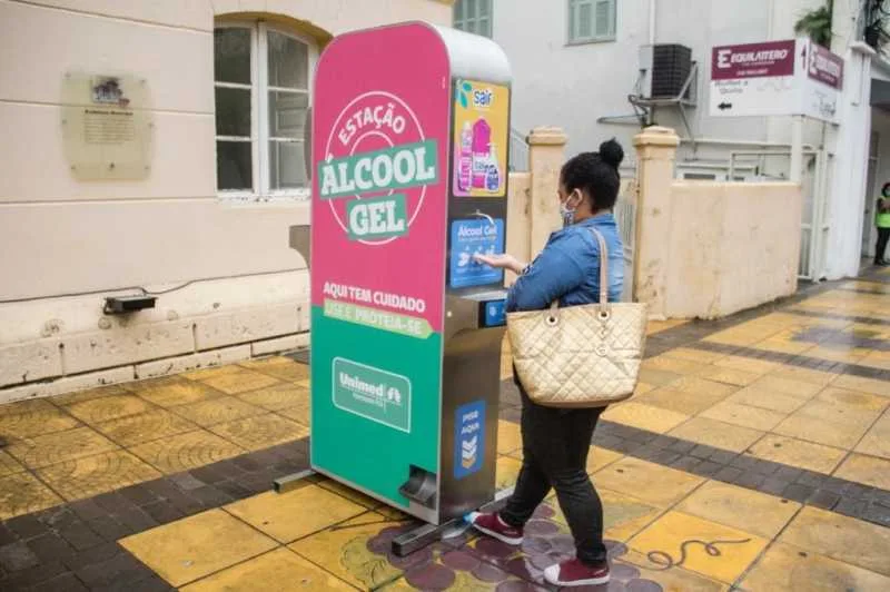 Vereador apresenta projeto que obriga setor público a fornecer álcool em gel