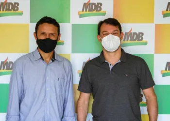 Roberto Duarte fortalece pré-candidaturas a prefeito e a vereador em Assis Brasil