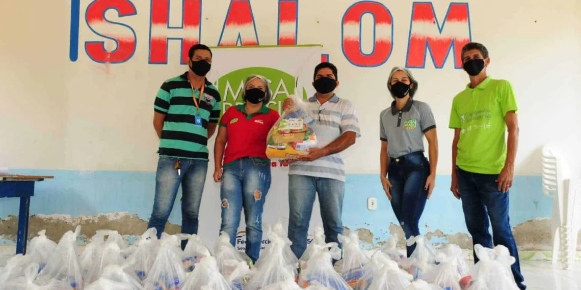 Mesa Brasil entrega cestas básicas em instituições terapêuticas de Rio Branco
