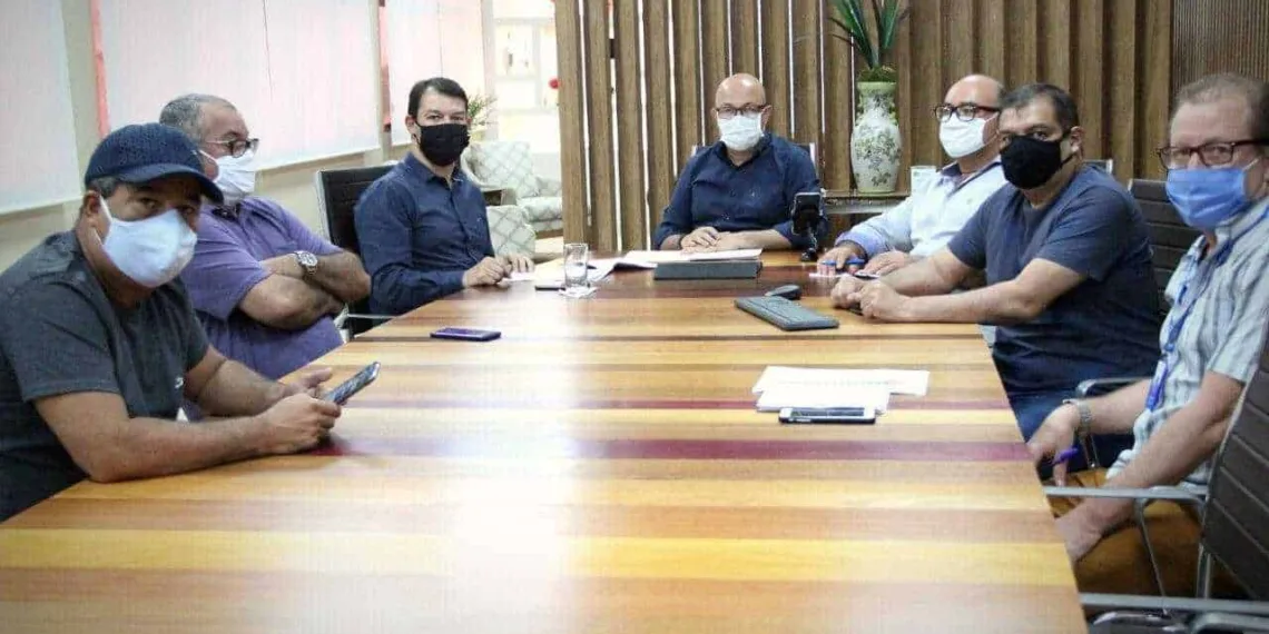 Plano de Governo: Roberto Duarte recebe propostas de líderes industriais