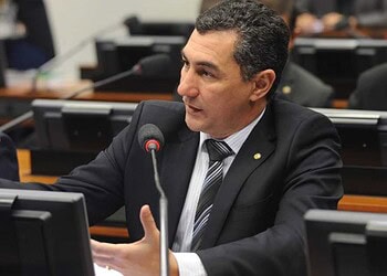 Deputado federal Jesus Sérgio (PDT) apresentou quatro emendas à Medida Provisória 996/2020, que institui o Programa Casa Verde e Amarela em substituição do Minha Casa Minha Vida