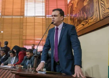 Daniel Zen cobra mudanças em grupos prioritários de vacinação