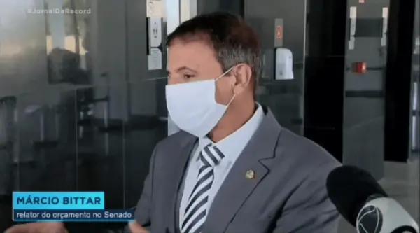 Bittar afirma que recebeu sinal verde de Bolsonaro para criar novo programa social