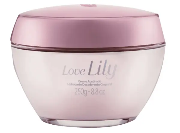 Lily Acetinados, do Boticário, garante fragrância intensa, pele protegida* e hidratação por até 48 horas 2 Lily Acetinados, do Boticário, garante fragrância intensa, pele protegida* e hidratação por até 48 horas