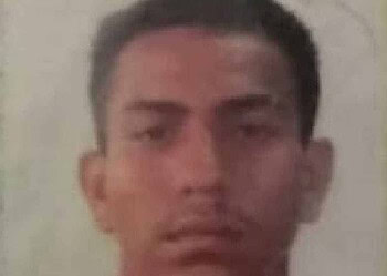 Messias Júnior foi morto a tiros no Beco São Domingos, no bairro Seis de Agosto, em Rio Branco (Foto: Arquivo pessoal)