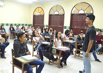 Educação realiza certificação do ensino médio para alunos a partir de 18 anos