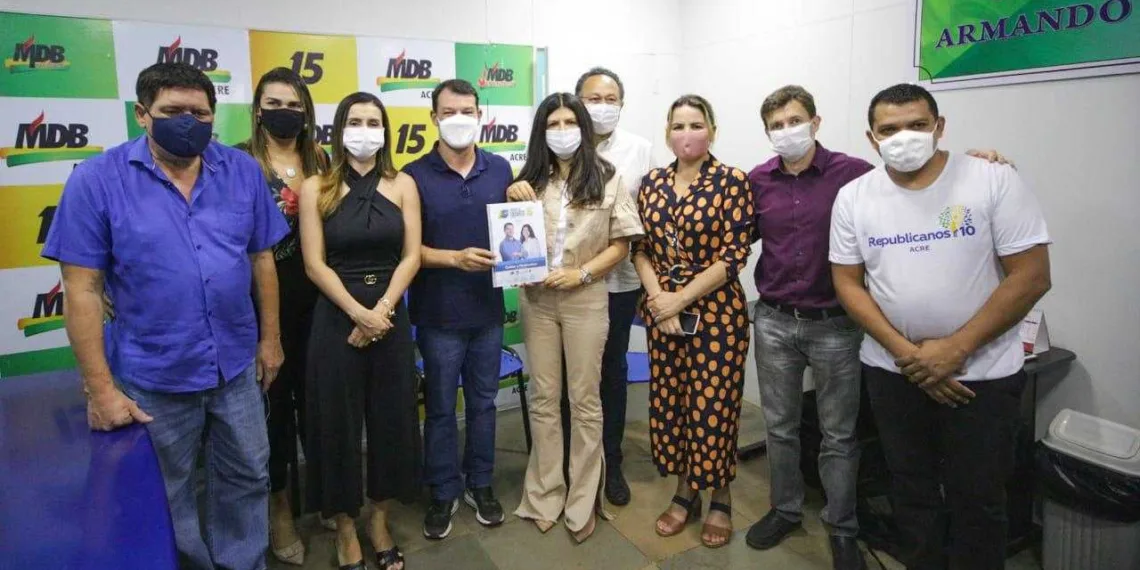 Roberto Duarte e Antônia Lúcia registram candidatura à prefeitura de Rio Branco