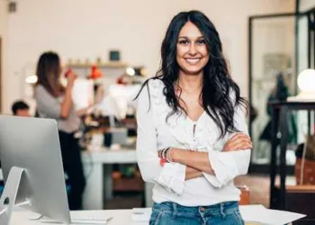 Percentual de empreendedoras que vendem pela internet, fazem uso das redes sociais, inovam em produtos e serviços, bem como na entrega por delivery, é superior ao de empresários do sexo masculino