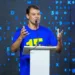 “Vamos triplicar o volume de investimentos na nossa gestão”, garante Roberto Duarte durante mais um debate