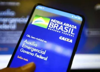 Beneficiários do Bolsa Família com final de NIS 4 recebem a 5ª parcela do Auxílio Emergencial, nesta segunda