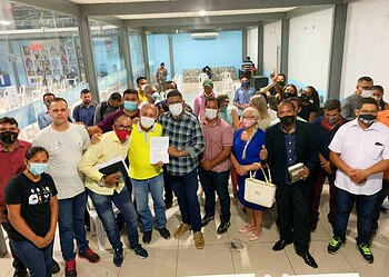 Bocalom recebe apoio de lideranças evangélicas e faz declaração de princípios