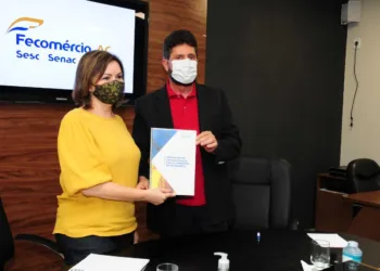 Sistema Fecomercio/AC entrega propostas do setor comercial à candidata Socorro Neri
